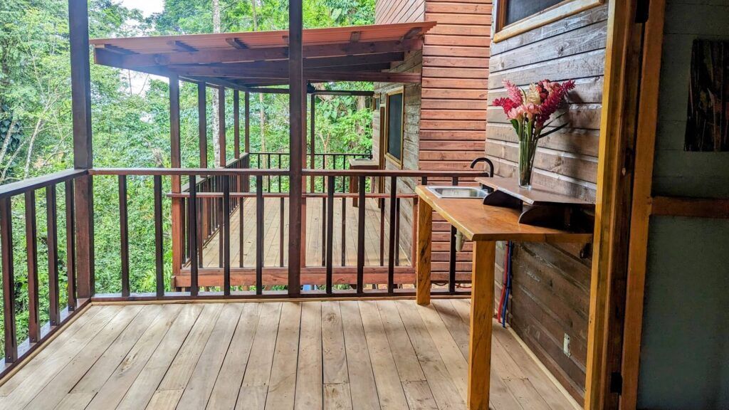 Oropendola Lodge